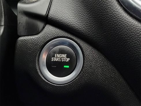 Certified 2024 Chevrolet Equinox LT w/ LPO, Floor Liner Package image 25