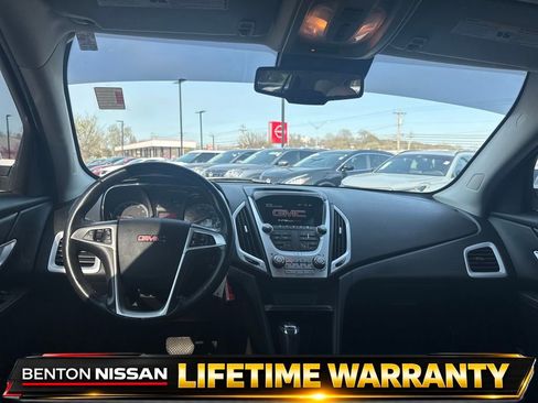 Used 2017 GMC Terrain SLE w/ Technology Package image 13