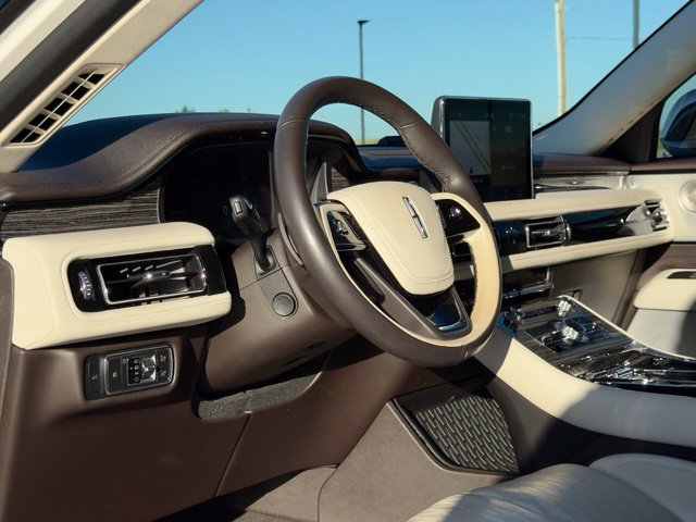 Used 2021 Lincoln Aviator Black Label AWD/4WD image 20