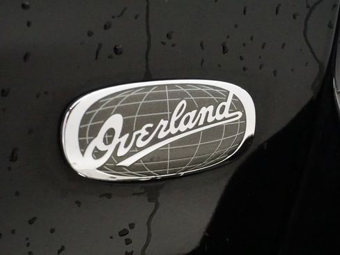 Certified 2017 Jeep Grand Cherokee Overland image 18