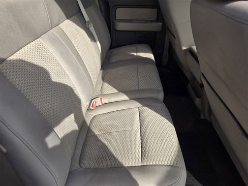 Used 2010 Ford F150 XLT image 28