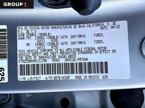 Used 2022 Toyota Tacoma TRD Off-Road w/ Technology Package AWD/4WD image 37