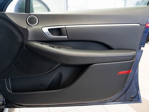 Used 2022 Hyundai Sonata Blue image 26