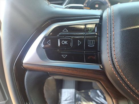 Used 2022 Jeep Grand Cherokee L Summit w/ MOPAR Finishing Package image 21