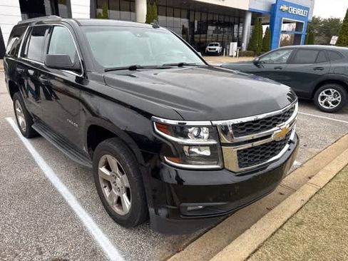 Used 2017 Chevrolet Tahoe LT image 3