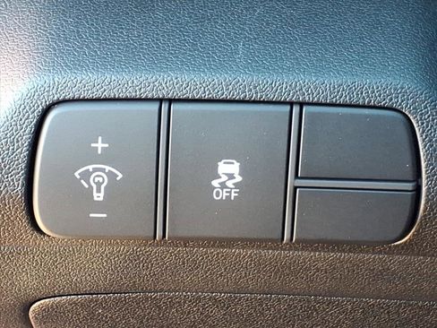 New 2026 Hyundai Elantra Sport image 25