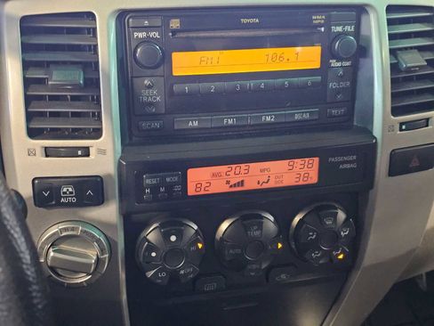 Used 2007 Toyota 4Runner SR5 image 13