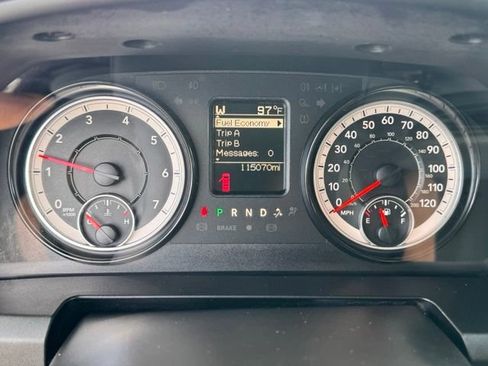 Certified 2019 RAM 1500 Classic SLT AWD/4WD image 33
