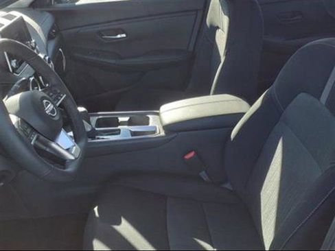 New 2025 Nissan Sentra SV w/ All-Weather Package image 30