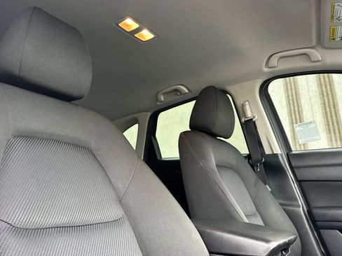 Used 2019 MAZDA CX-5 Sport image 17