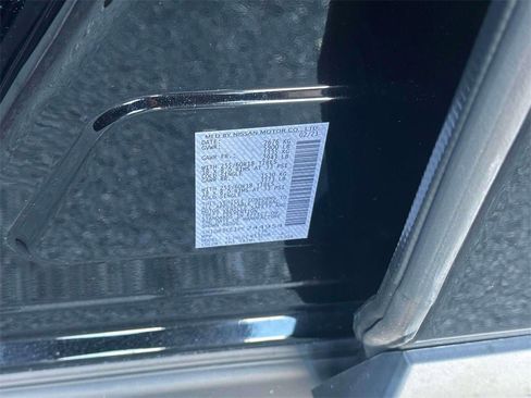 Certified 2023 Nissan Pathfinder SL image 19