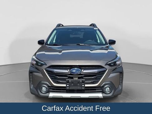Used 2024 Subaru Outback Limited AWD/4WD image 3