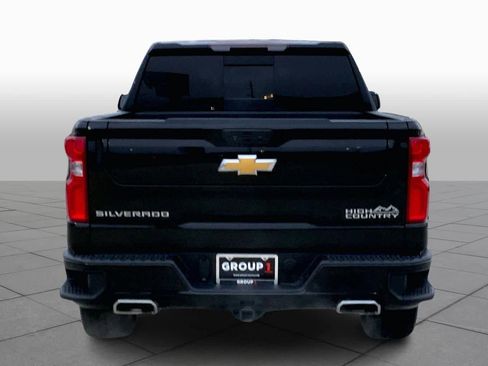 Certified 2022 Chevrolet Silverado 1500 High Country w/ Safety Package II image 4