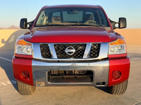 Used 2008 Nissan Titan SE AWD/4WD image 4