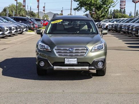 Used 2017 Subaru Outback 3.6R Limited AWD/4WD image 7