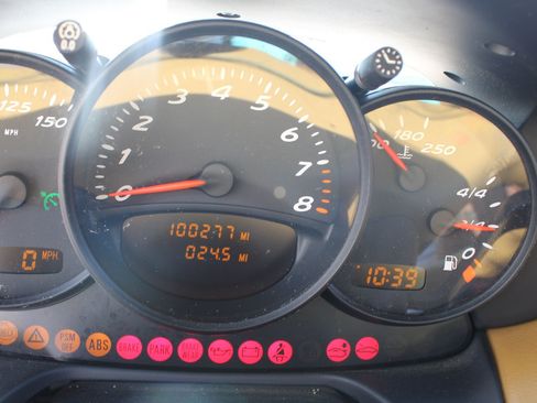 Used 2003 Porsche Boxster RWD image 11