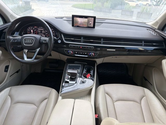 Used 2019 Audi Q7 3.0T Premium Plus w/ Premium Plus Package AWD/4WD image 25