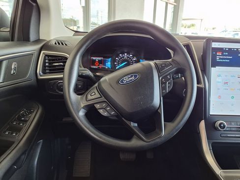 Used 2023 Ford Edge SE AWD/4WD image 17