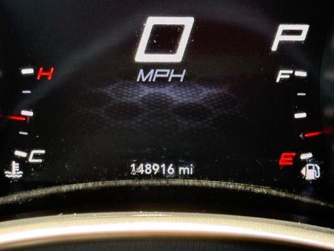 Used 2020 Dodge Charger SXT w/ Leather Interior Group RWD image 22