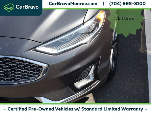 Used 2019 Ford Fusion Titanium FWD image 9