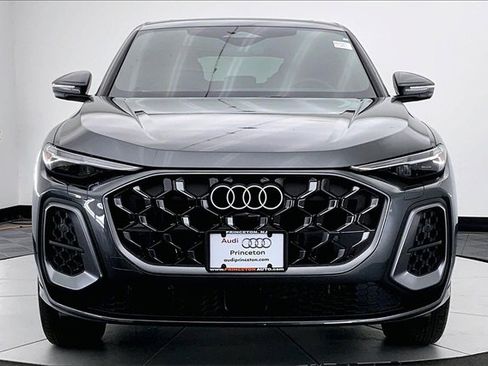 New 2025 Audi Q5 Premium Plus image 3