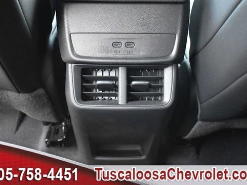 New 2026 Chevrolet Equinox LT w/ Convenience Package II image 17