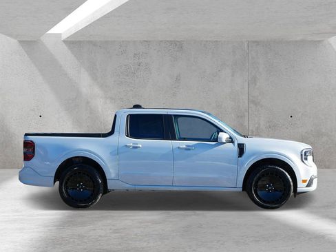 Used 2026 Ford Maverick Lobo image 2