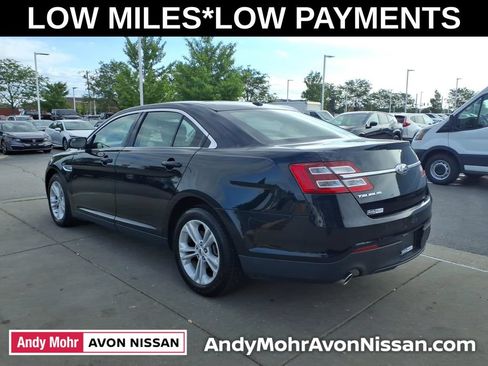 Used 2018 Ford Taurus SE FWD image 6