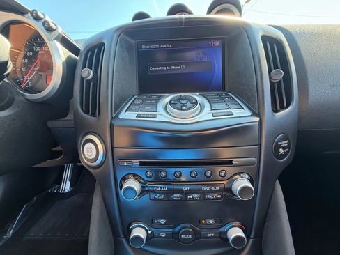 Used 2010 Nissan 370Z Touring w/ Sport Pkg RWD image 19