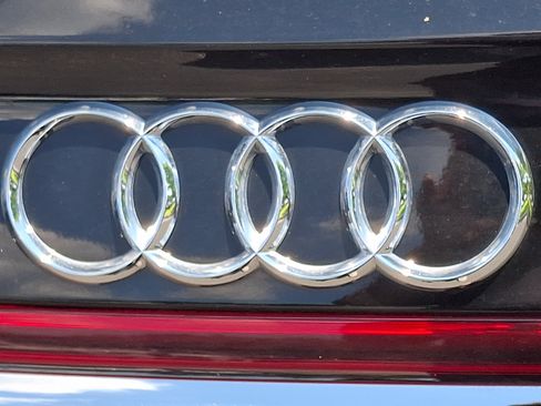 Certified 2023 Audi A8 L 3.0T w/ Comfort Plus Package AWD/4WD image 31