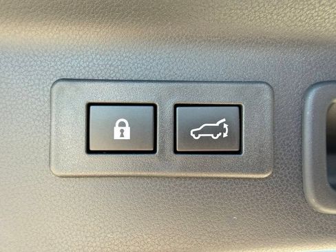 Certified 2026 Subaru Forester Premium AWD/4WD image 31