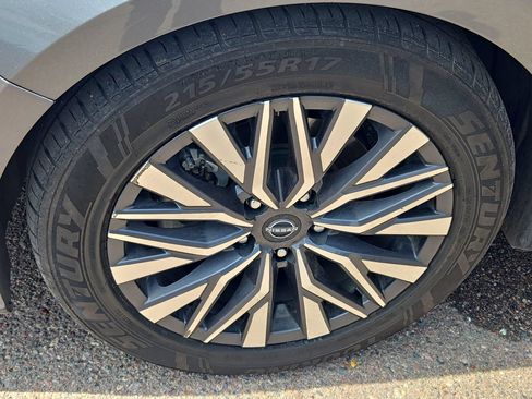 Used 2023 Nissan Altima 2.5 SV FWD image 20