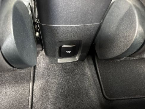Used 2021 Ford EcoSport SE w/ SE Convenience Package FWD image 11