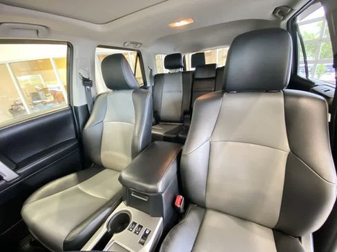 Certified 2019 Toyota 4Runner SR5 Premium AWD/4WD image 14