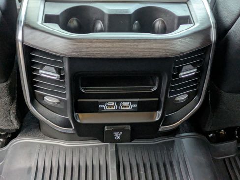 Used 2025 RAM 2500 Laramie image 25