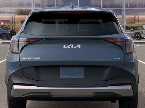 New 2026 Kia Sportage S image 12