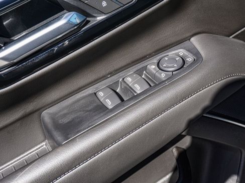 New 2026 Chevrolet Suburban LT w/ Comfort Package image 55