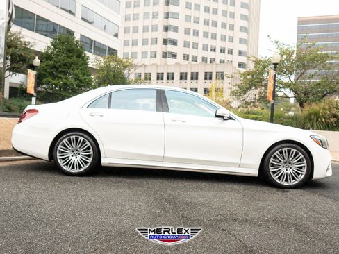 Used 2019 Mercedes-Benz S 560 Sedan image 8