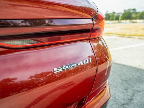 Used 2021 BMW X6 sDrive40i w/ Executive Package image 54