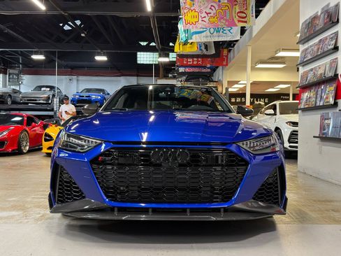 Used 2023 Audi RS 7 Sportback AWD/4WD image 2