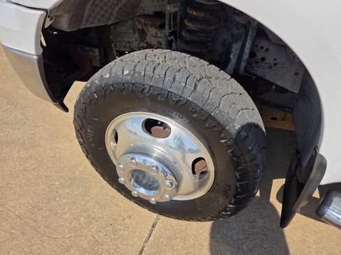Used 2006 Ford F350 King Ranch AWD/4WD image 21