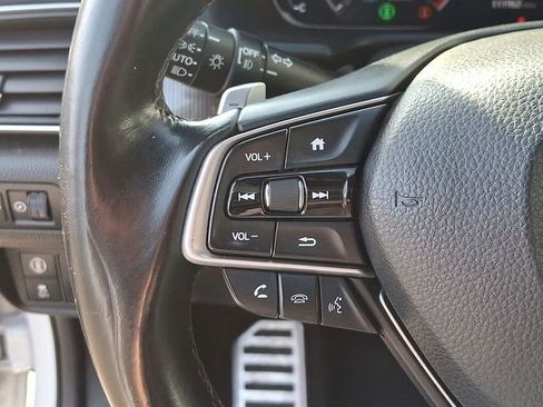 Used 2018 Honda Accord Sport image 21