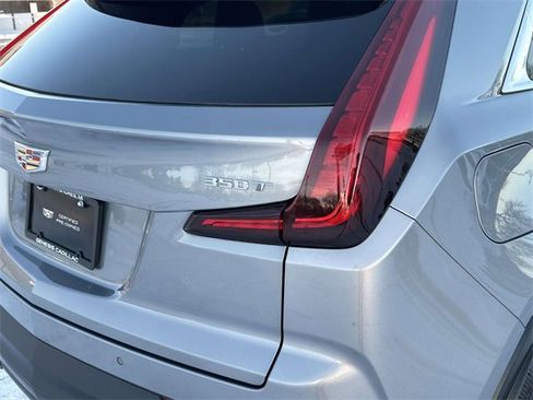 Certified 2023 Cadillac XT4 Luxury w/ Cold Weather Package image 6