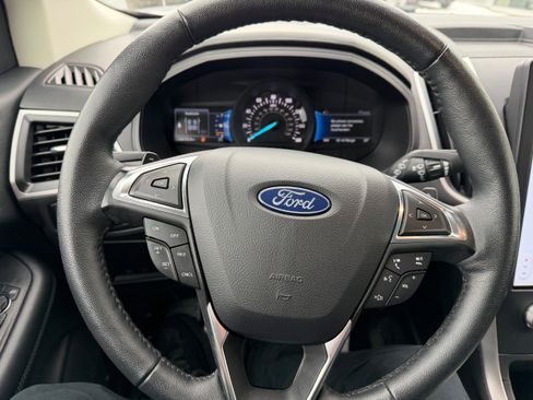 Certified 2024 Ford Edge SEL w/ Convenience Package image 30