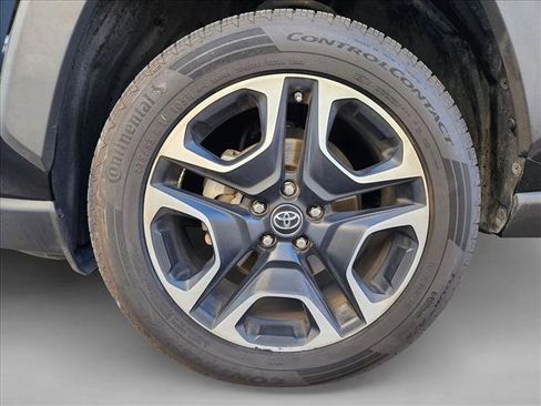 Used 2019 Toyota RAV4 Adventure image 22