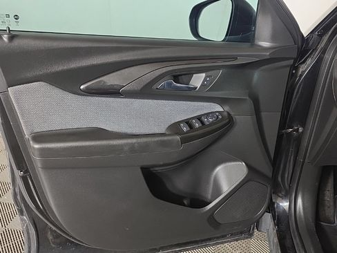 Certified 2023 Chevrolet TrailBlazer LS FWD image 28