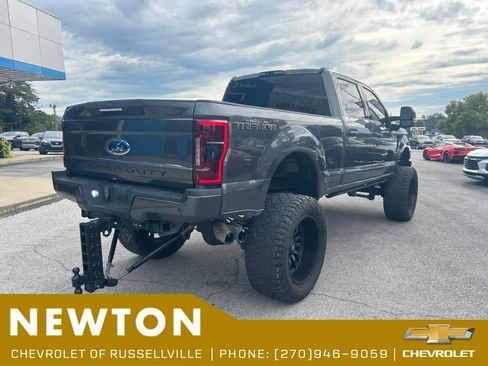 Used 2019 Ford F250 Lariat w/ Lariat Ultimate Package AWD/4WD image 14