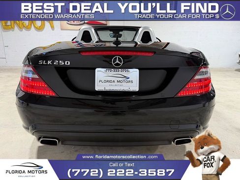 Used 2014 Mercedes-Benz SLK 250 w/ Sport Package image 11