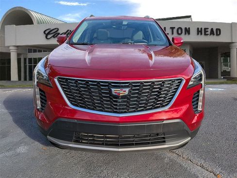 Certified 2022 Cadillac XT4 Premium Luxury w/ Enhanced Visibility Package image 9