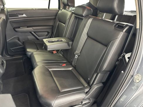 Used 2019 Volkswagen Atlas SE AWD/4WD image 14